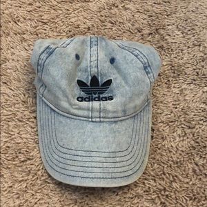Adidas Jean hat